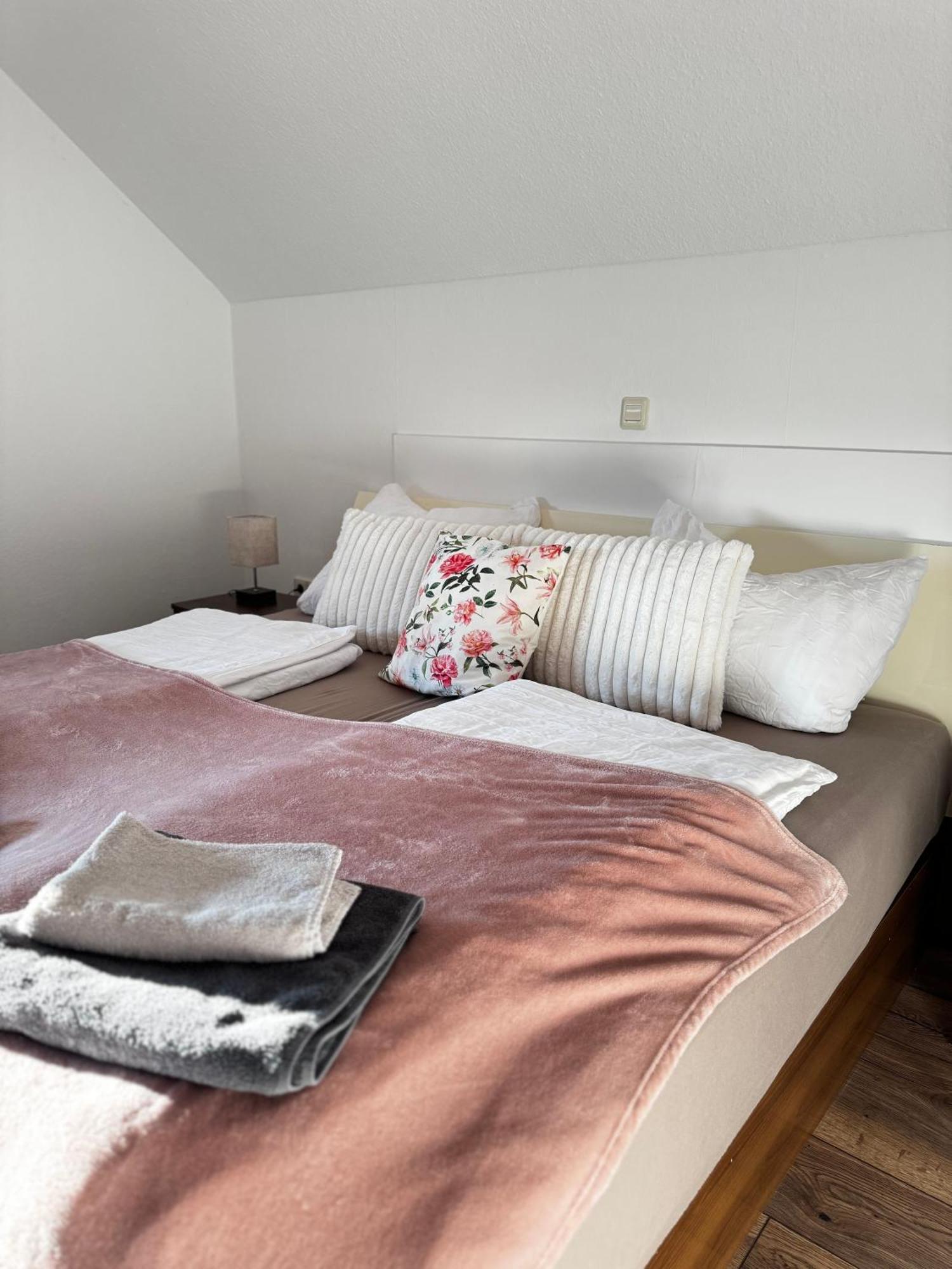 Moehne Ferienwohnung Möhnesee Exteriör bild